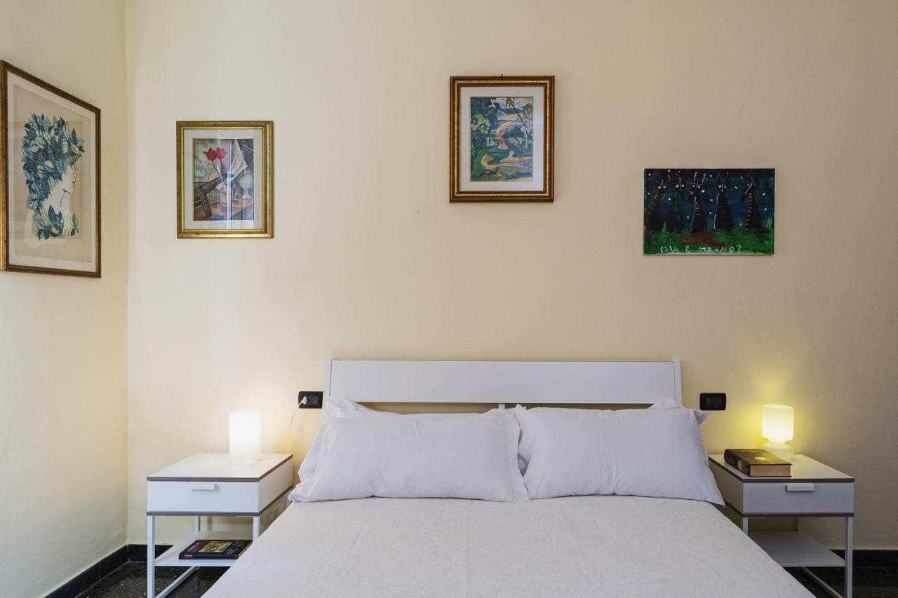 Sunny Apartment Over The Harbor เจนัว ภายนอก รูปภาพ